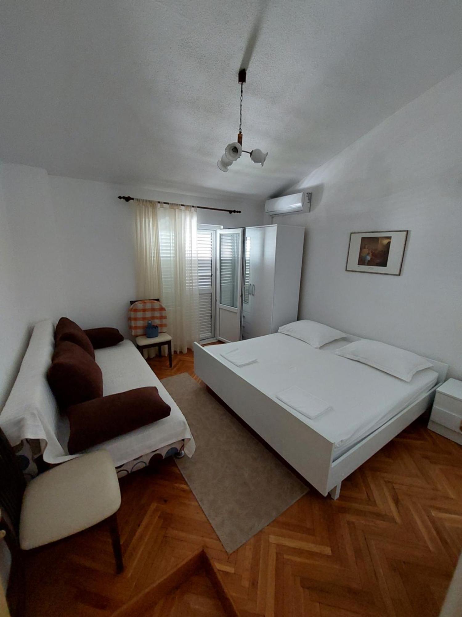 Villa Grozdic Макарська Номер фото